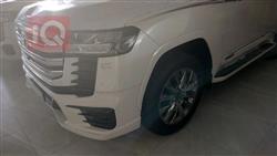 تۆیۆتا لاند کروزەر